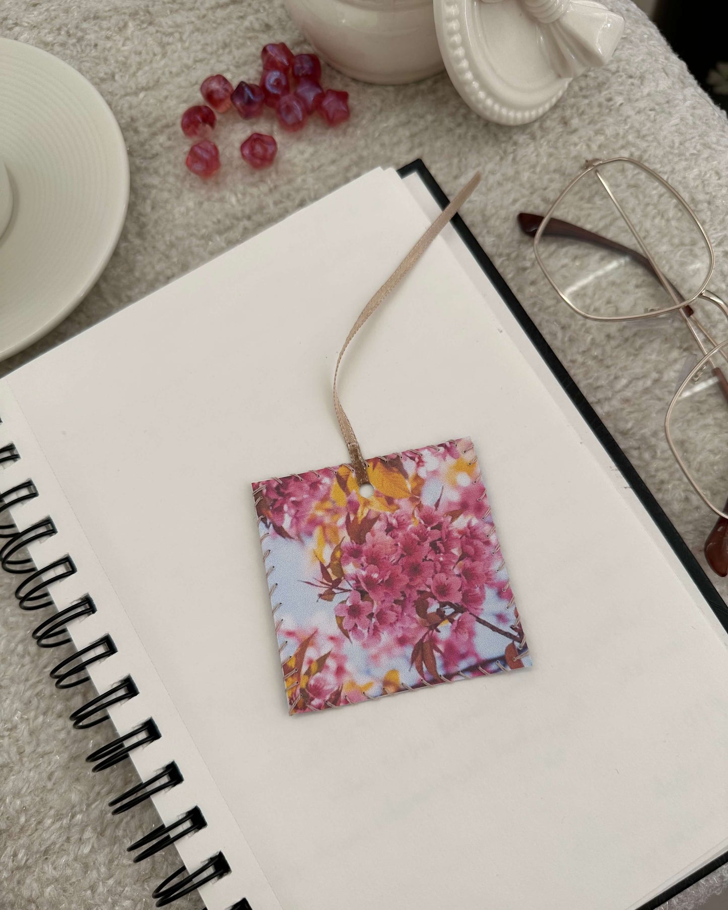 Bookmark: Double-sided bookmark