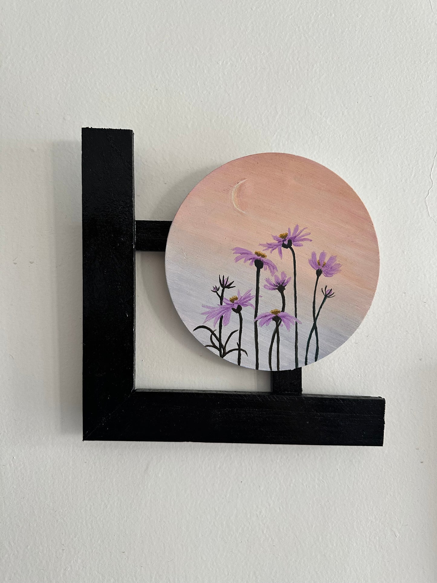 Wall hangings - set of 3 | Round Floral paintings with L-shaped black wooden frames.