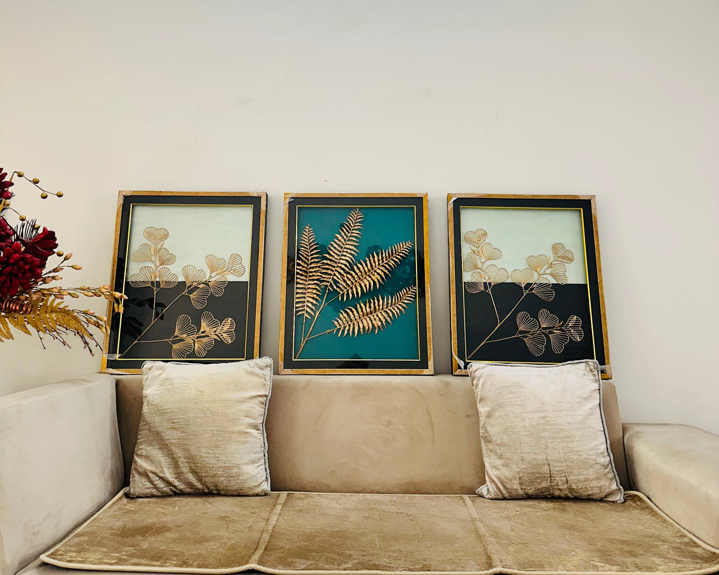 Wall Art Decor: Artificial leaves decor (with glass and frame) Set of 3